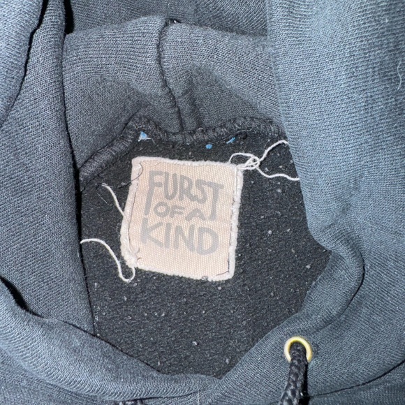 Black NorthEastern Huskies Hoodie - Picture 5 of 6